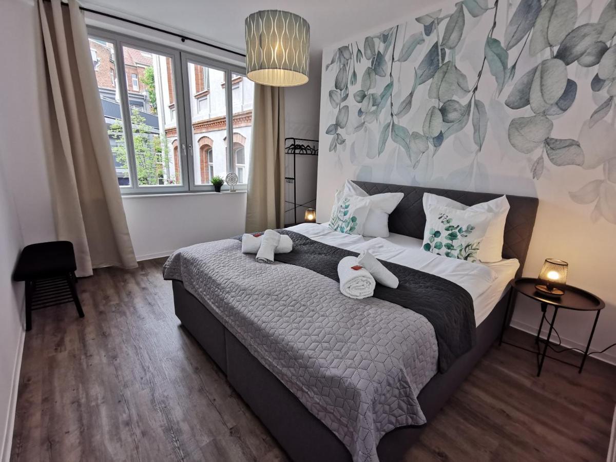 Bohnapartments - Town House Am Stadtpark - Gratis Parkplatz - Wlan エアフルト エクステリア 写真