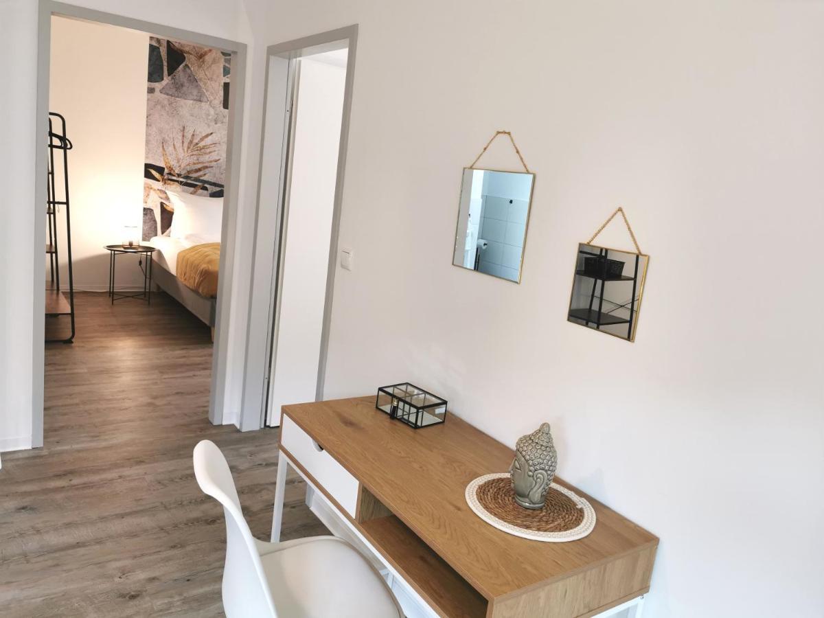 Bohnapartments - Town House Am Stadtpark - Gratis Parkplatz - Wlan エアフルト エクステリア 写真