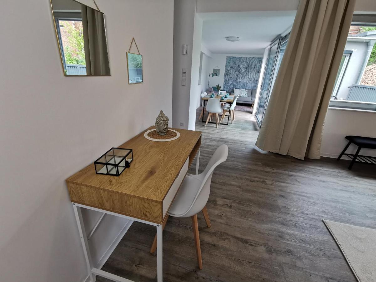 Bohnapartments - Town House Am Stadtpark - Gratis Parkplatz - Wlan エアフルト エクステリア 写真