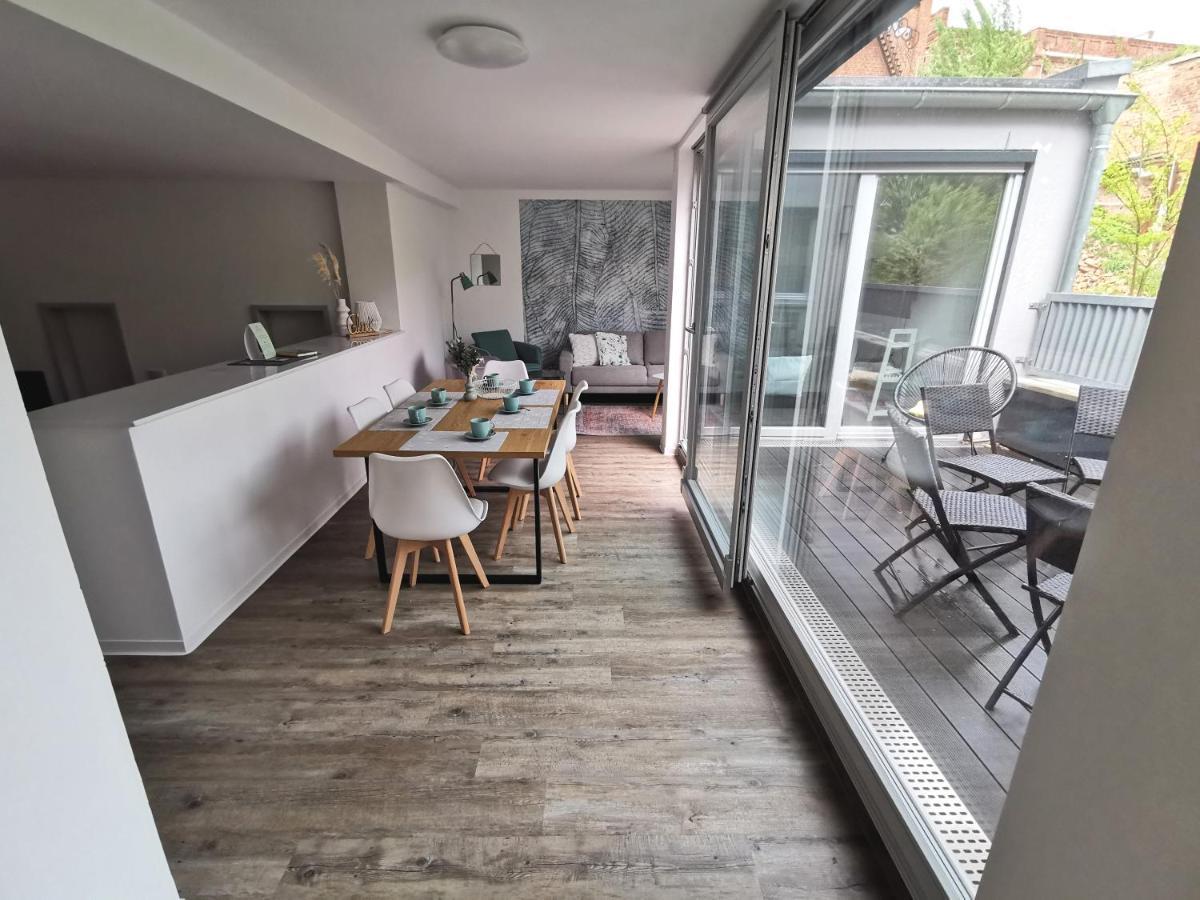 Bohnapartments - Town House Am Stadtpark - Gratis Parkplatz - Wlan エアフルト エクステリア 写真
