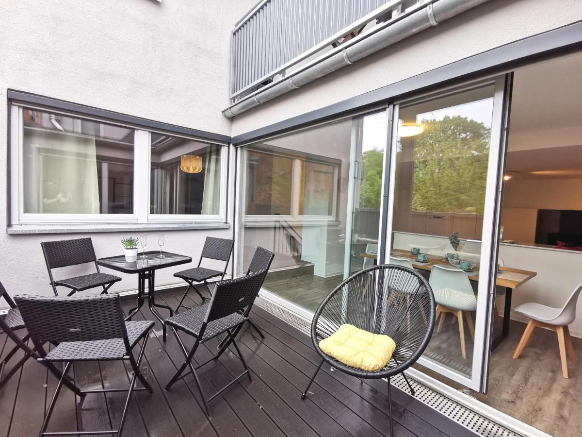 Bohnapartments - Town House Am Stadtpark - Gratis Parkplatz - Wlan エアフルト エクステリア 写真