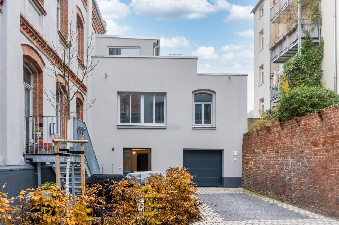 Bohnapartments - Town House Am Stadtpark - Gratis Parkplatz - Wlan エアフルト エクステリア 写真